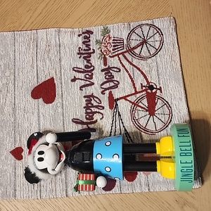 Minnie Mouse Nutcracker NWT Missing Nose  Disney 100 Jingle Bell Fun Wooden